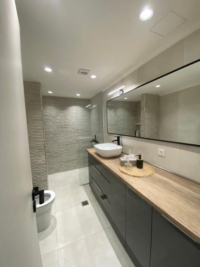 Medusa Luxury Apartments Finikounta Exterior photo