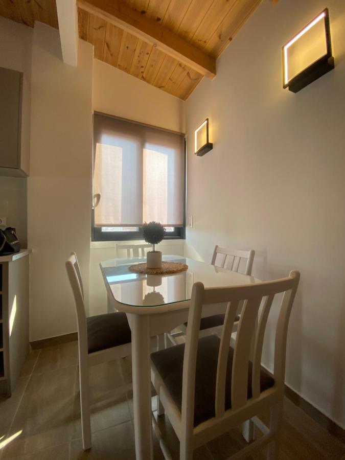 Medusa Luxury Apartments Finikounta Exterior photo