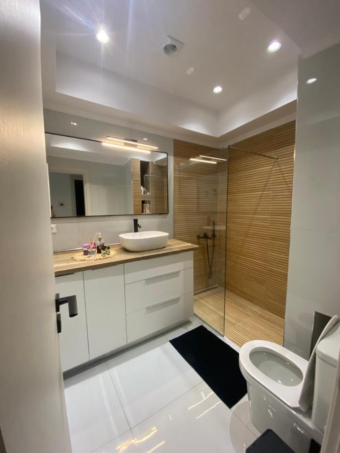 Medusa Luxury Apartments Finikounta Exterior photo